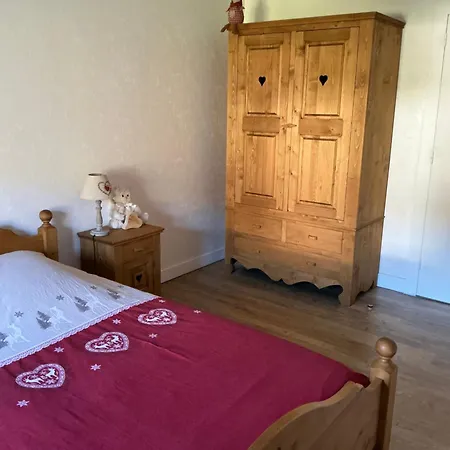 Les Coeurs Du Tilleul Apartment *